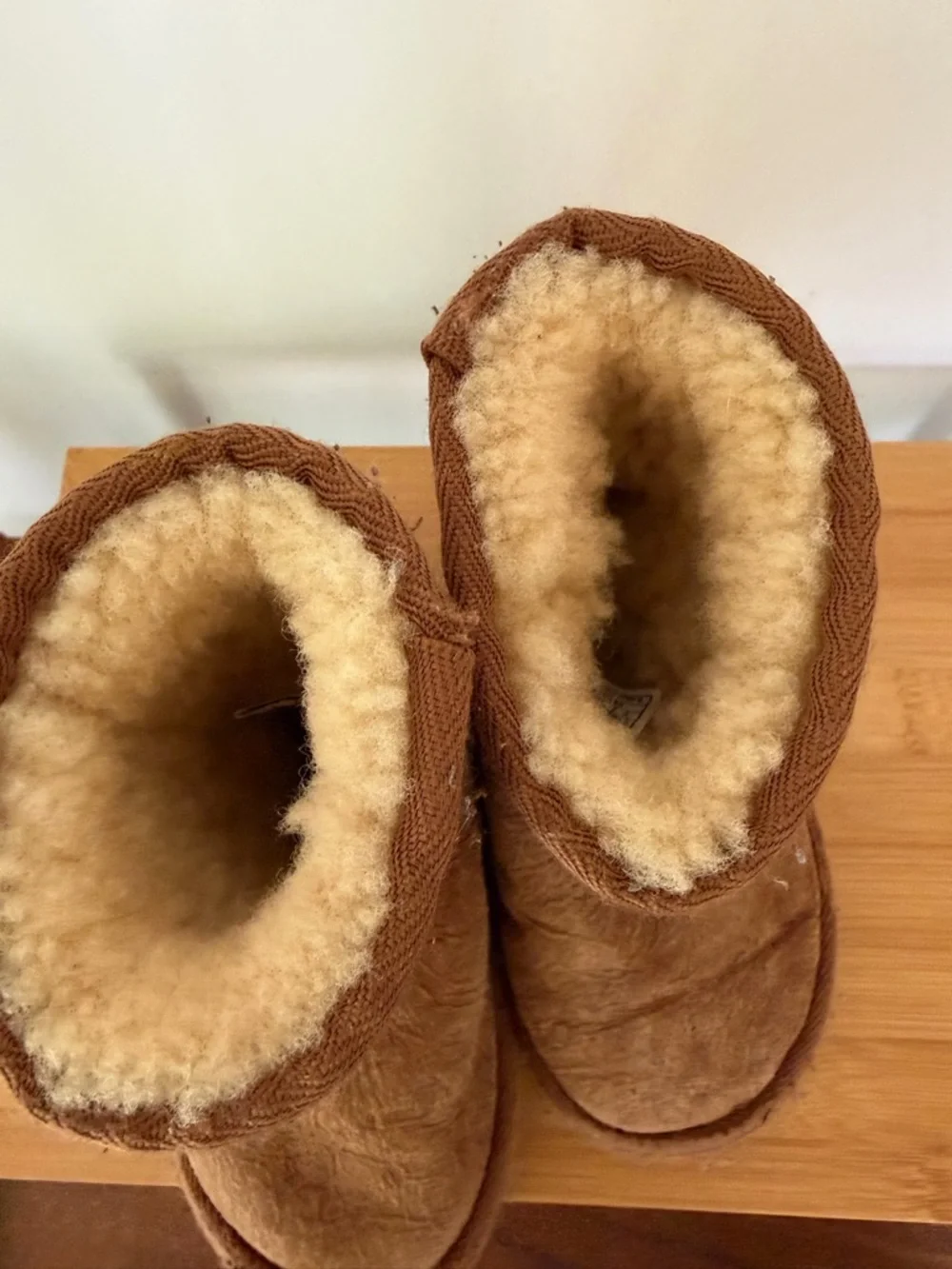 UGG have ton